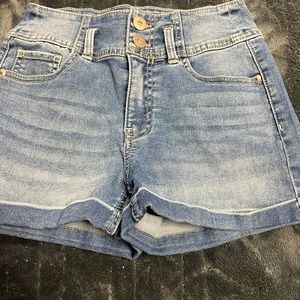size:0  cute jean shorts